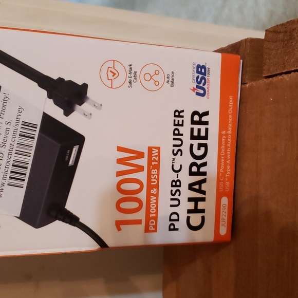 PD USB-C Super charger - Picture 2 of 6